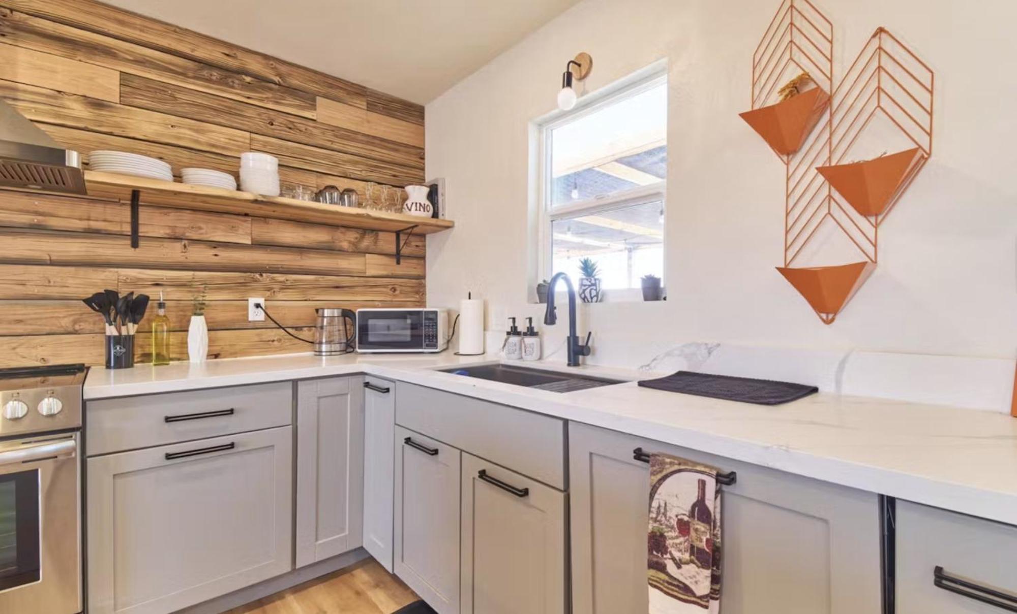 Twin Palms Desert Getaway - Jacuzzi, Fire Pit, Meditation Room & More Joshua Tree Exterior photo